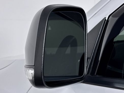 Used 2021 Dodge Durango SRT w/ Technology Group image 30