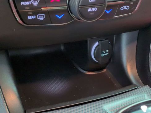 Used 2021 Dodge Charger SRT Hellcat image 29