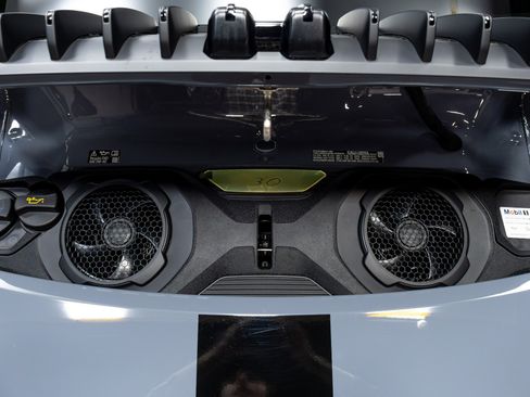 Used 2024 Porsche 911 Carrera image 49