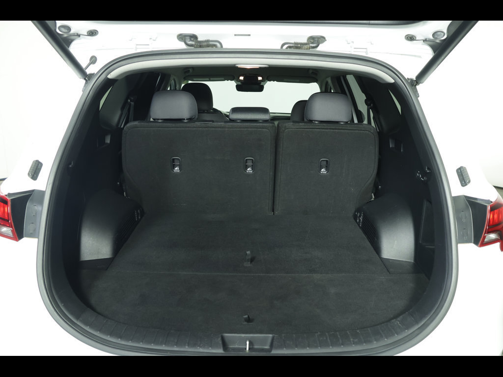 Used 2022 Hyundai Santa Fe XRT FWD image 17