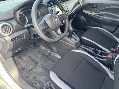 Used 2025 Nissan Versa S w/ S Plus Package image 20