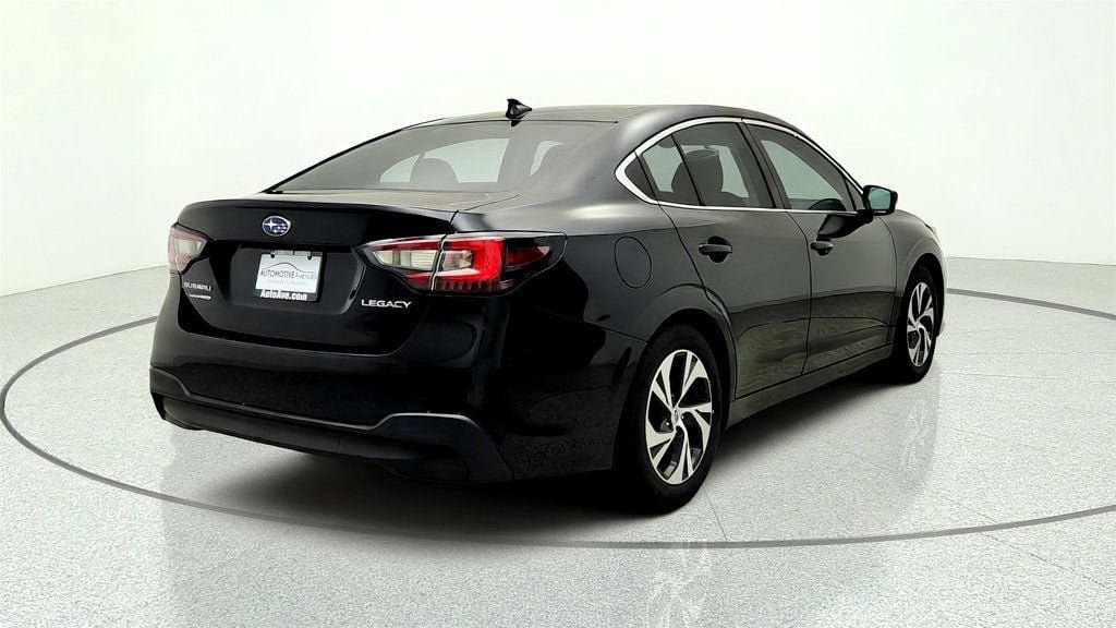 Used 2022 Subaru Legacy AWD/4WD image 5