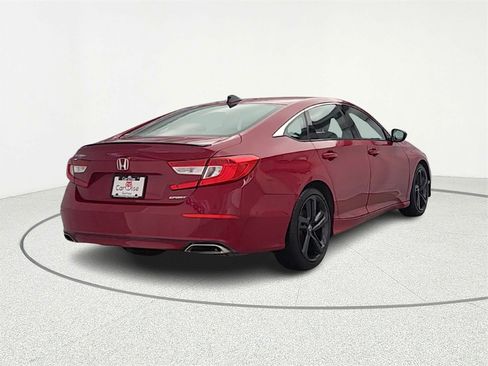 Used 2022 Honda Accord Sport image 7