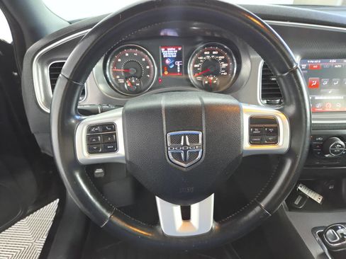 Used 2013 Dodge Charger SXT Plus RWD image 31