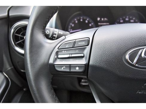 Certified 2022 Hyundai Kona SEL w/ Convenience Package FWD image 18