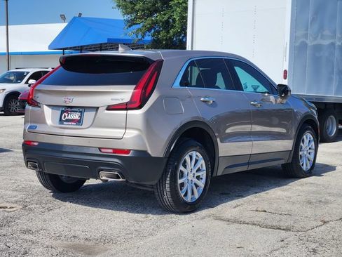 Used 2023 Cadillac XT4 Luxury FWD image 7