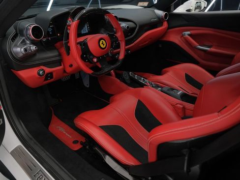 Used 2023 Ferrari F8 Tributo RWD image 39