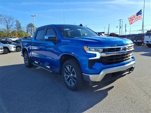 Certified 2025 Chevrolet Silverado 1500 LT w/ Leather Package image 8