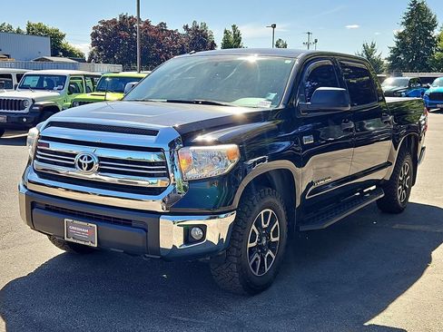 Used 2016 Toyota Tundra SR5 w/ TRD Off Road Package AWD/4WD image 3