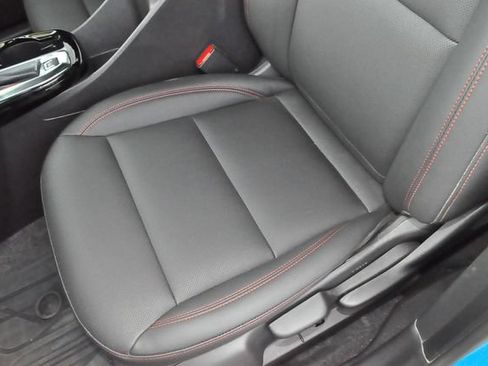 Used 2025 Chevrolet Trax RS w/ Driver Confidence Package FWD image 11