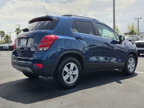 Used 2020 Chevrolet Trax LT image 6