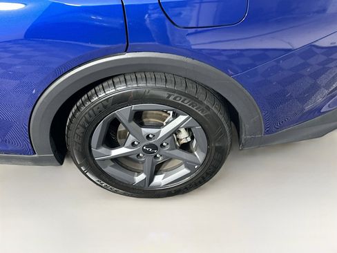 Used 2025 Kia K4 LXS image 11