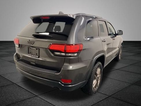 Used 2016 Jeep Grand Cherokee Laredo 75th Anniversary image 7