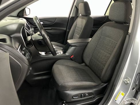 Used 2022 Chevrolet Equinox LT image 24