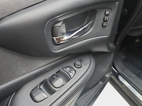 Used 2019 Nissan Murano SL AWD/4WD image 19