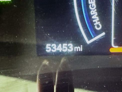 Used 2025 Toyota Camry SE image 32