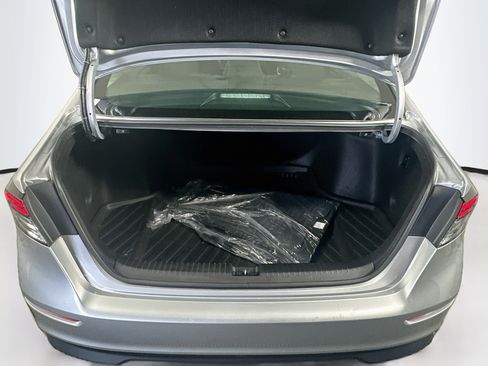 Used 2023 Honda Accord EX image 27