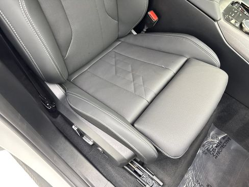 Used 2025 BMW X3 xDrive30i AWD/4WD image 47