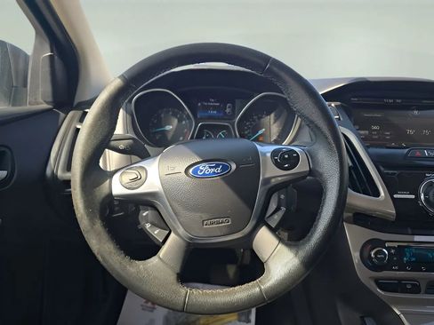 Used 2012 Ford Focus SEL image 14