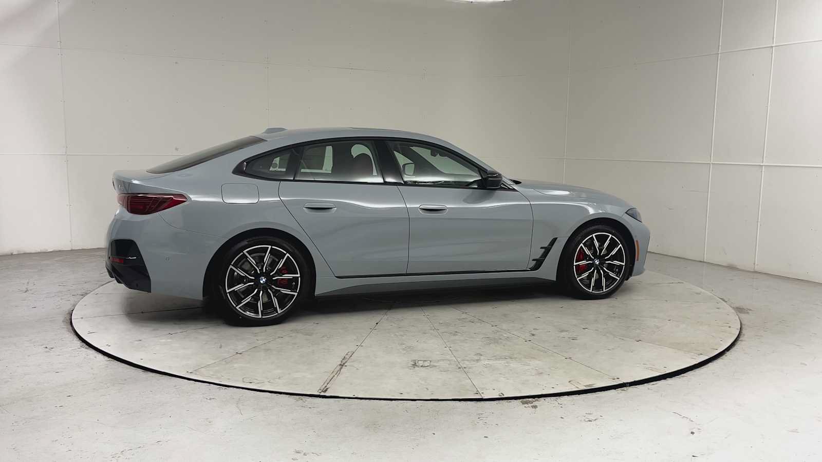 New 2026 BMW i4 M60 w/ Premium Package AWD/4WD image 9