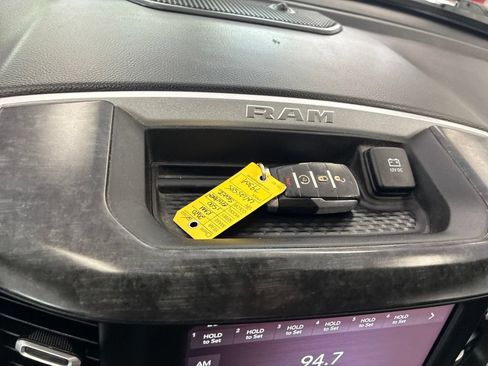 Used 2020 RAM 1500 Big Horn AWD/4WD image 51