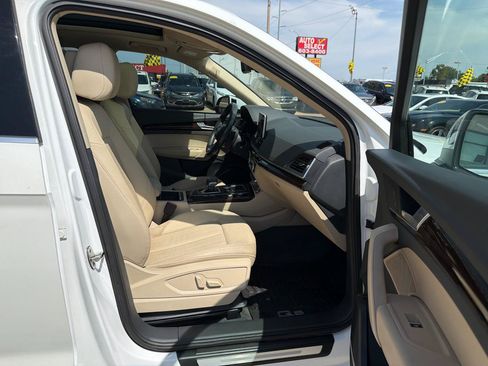 Used 2018 Audi Q5 2.0T Premium Plus w/ Premium Plus Package AWD/4WD image 21