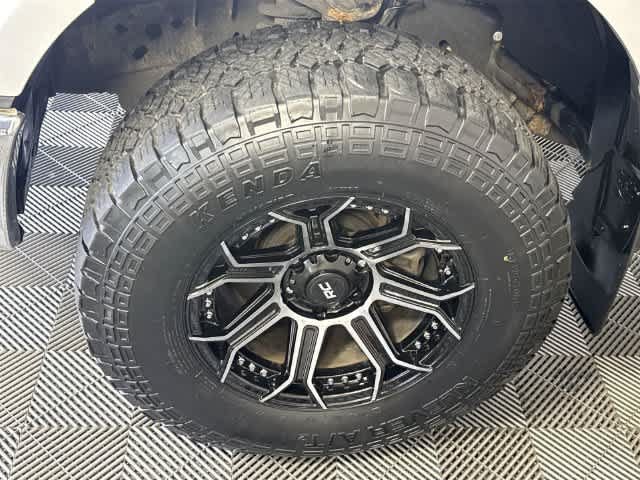 Used 2016 Ford F150 XLT w/ Equipment Group 302A Luxury AWD/4WD image 12