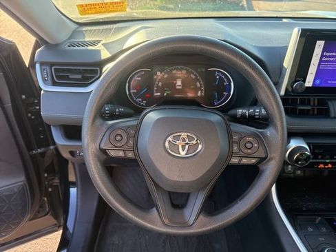 Used 2024 Toyota RAV4 AWD Hybrid image 15