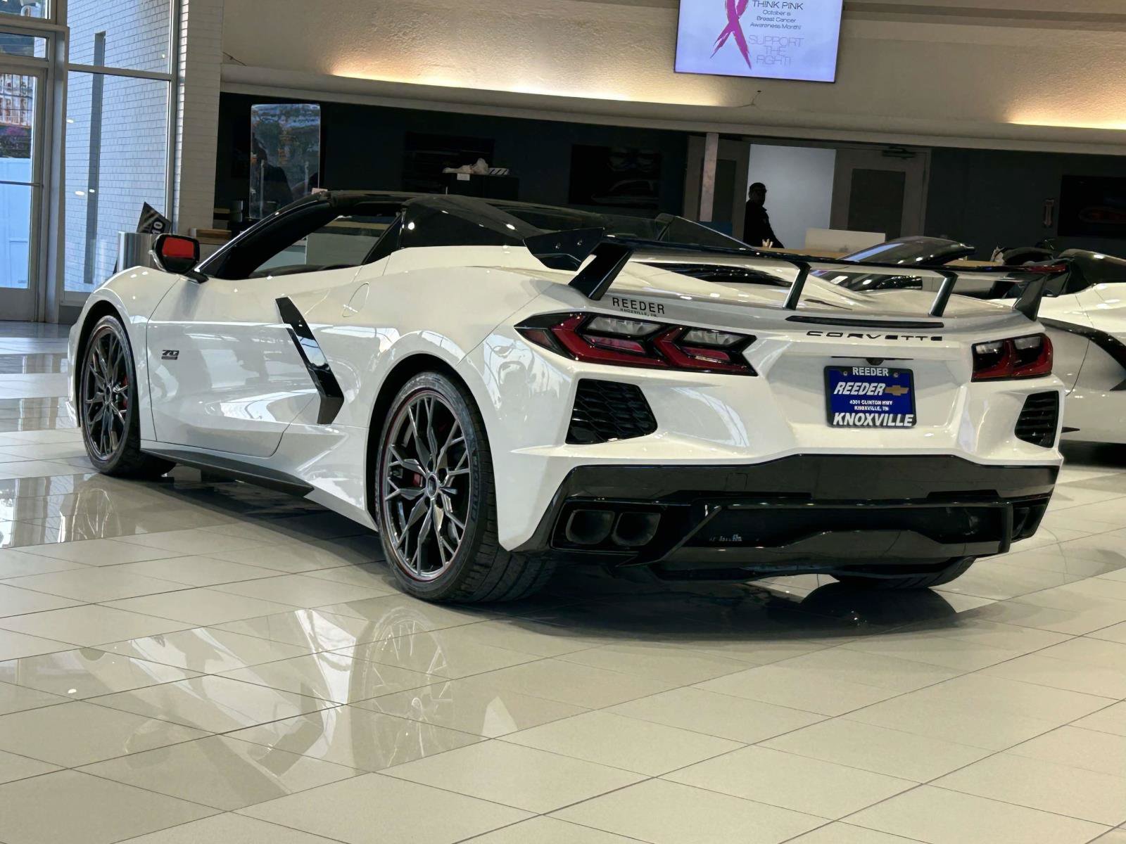 Used 2023 Chevrolet Corvette Stingray Premium Conv RWD image 5