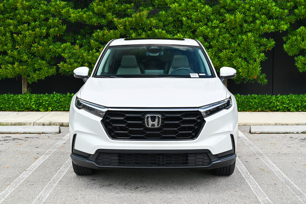 Used 2025 Honda CR-V EX image 2