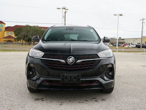 Used 2020 Buick Encore GX Select w/ Advanced Technology Package image 2