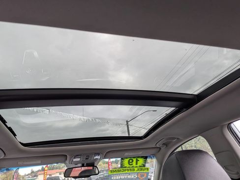 Used 2019 Kia Optima S w/ S Panoramic Sunroof Package image 28