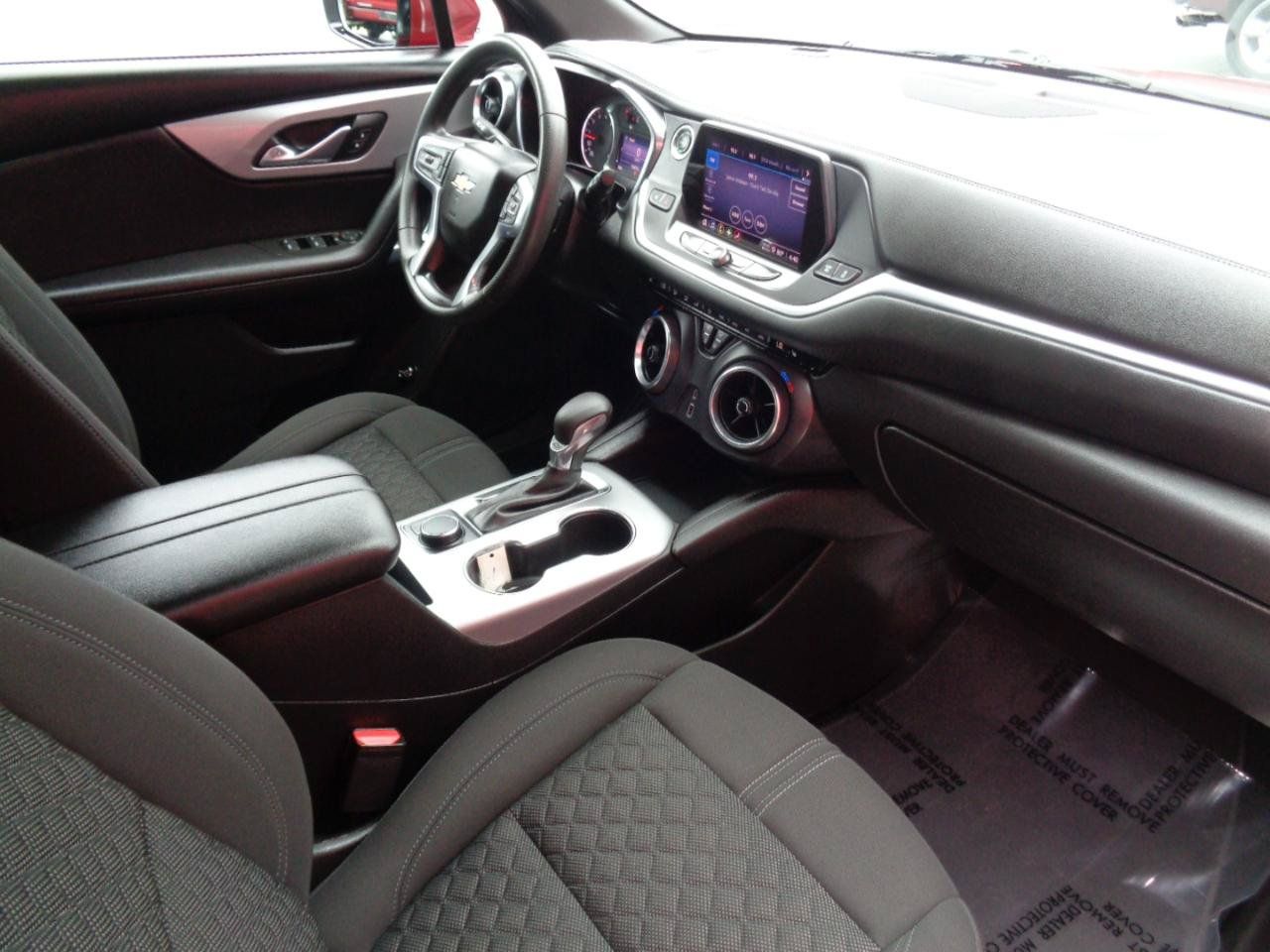 Used 2021 Chevrolet Blazer LT FWD image 13