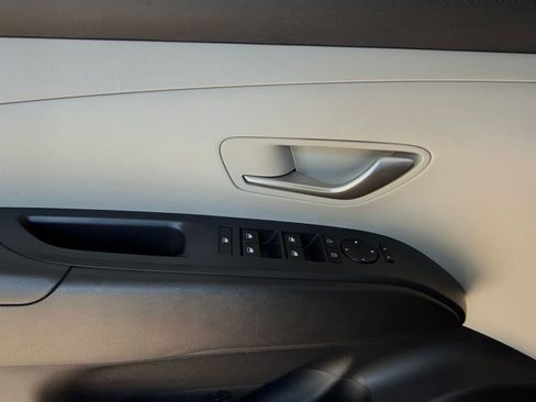 Used 2025 Hyundai Tucson SEL AWD/4WD image 18