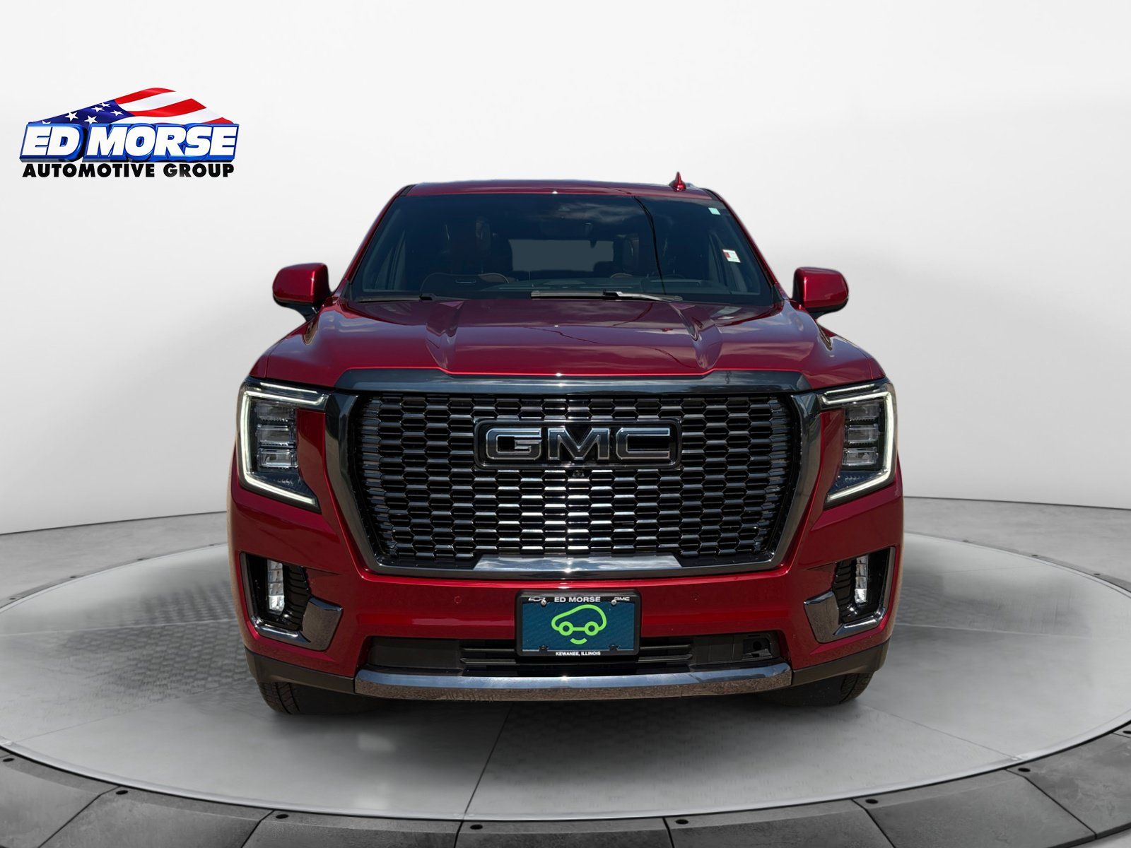 Used 2024 GMC Yukon Denali Ultimate AWD/4WD image 8