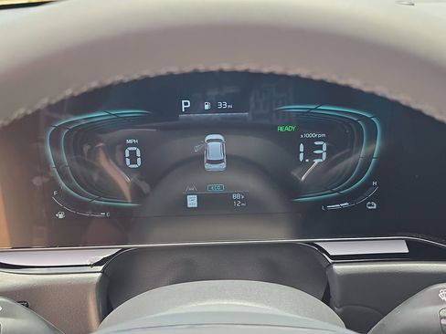 New 2026 Kia Niro EX FWD image 33