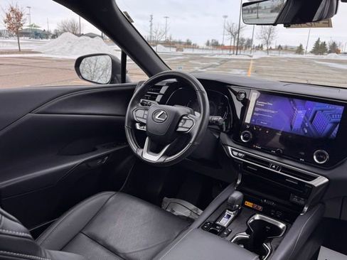 Used 2024 Lexus RX 350 350h Premium Plus image 13