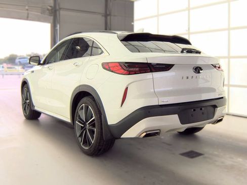 Certified 2023 INFINITI QX55 Luxe w/ Cargo Package AWD/4WD image 4
