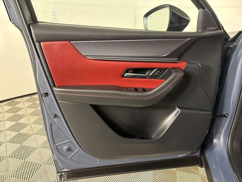 Used 2025 MAZDA CX-70 Plug-In Hybrid w/ Premium Plus image 7