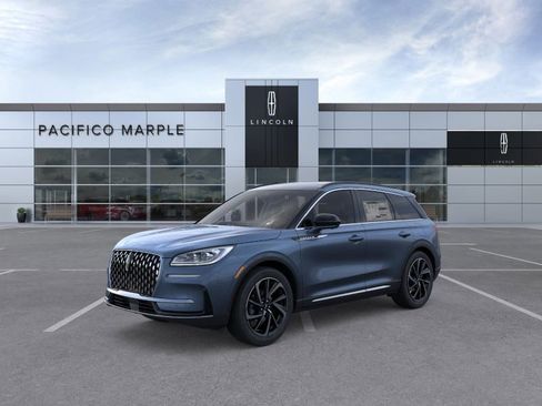 New 2026 Lincoln Corsair Reserve w/ Rear Removable Package Tray image 1