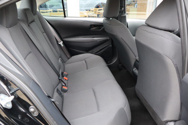 Used 2024 Toyota Corolla LE FWD image 30