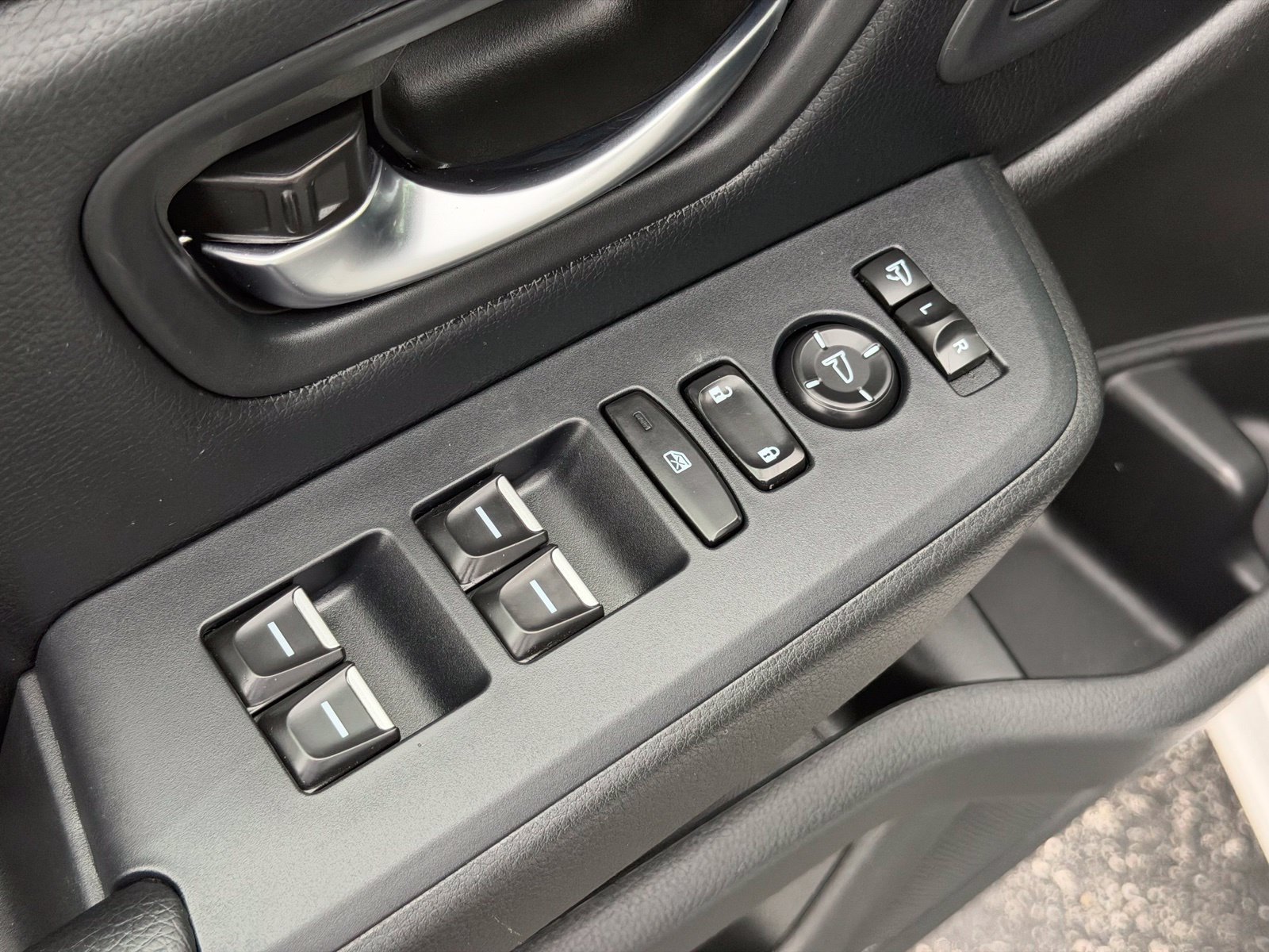 Used 2023 Honda Pilot Elite image 11