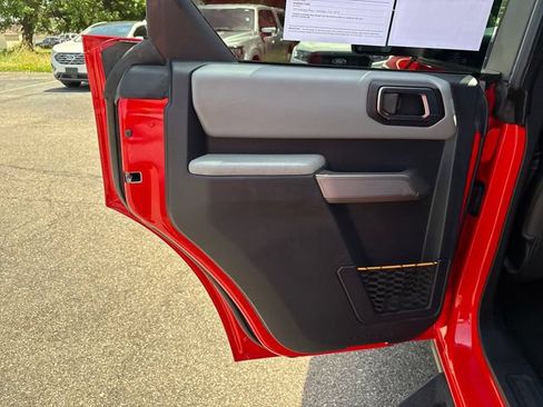 Used 2023 Ford Bronco Badlands AWD/4WD image 19
