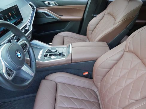 Used 2024 BMW X6 xDrive40i w/ Premium Package AWD/4WD image 11