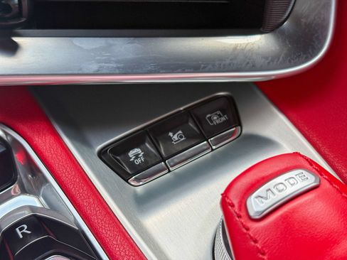 Used 2024 Chevrolet Corvette Stingray Preferred Conv w/ Z51 Performance Package RWD image 30
