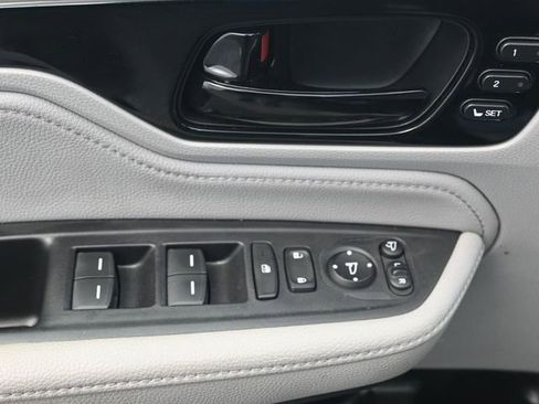 Used 2024 Honda Odyssey Elite image 24