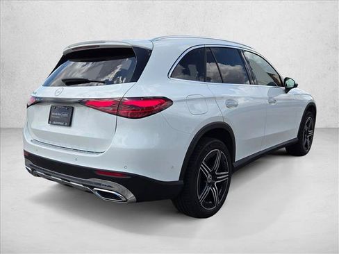 Certified 2026 Mercedes-Benz GLC 300 image 5