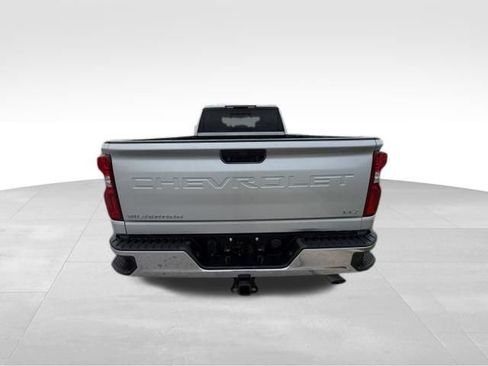Used 2022 Chevrolet Silverado 2500 LTZ w/ LTZ Convenience Package AWD/4WD image 5