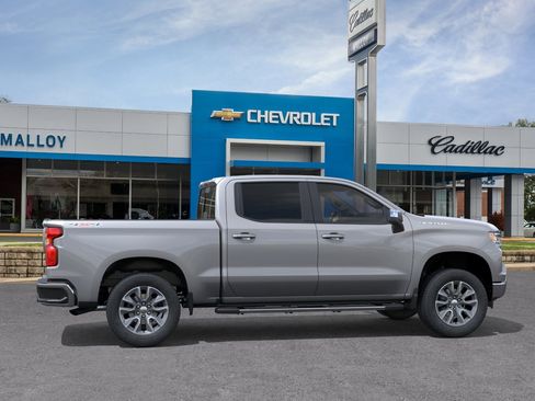 New 2025 Chevrolet Silverado 1500 LT w/ Convenience Package II AWD/4WD image 30
