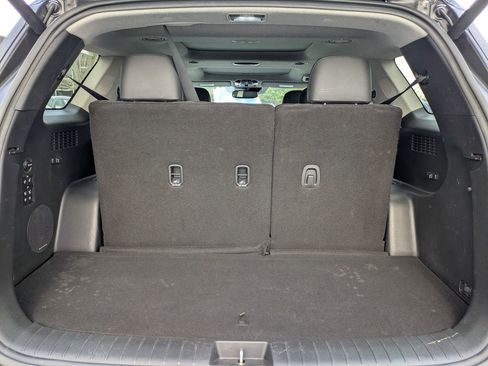 Used 2022 Hyundai Palisade Limited image 30